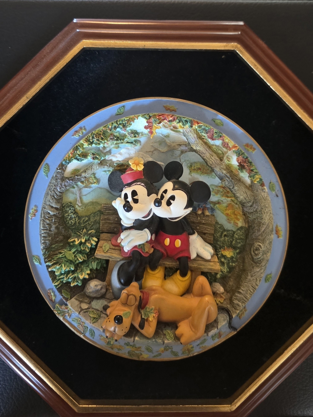 The Bradford Exchange Mickey & Minnie Friends Make You Feel Warm Allover